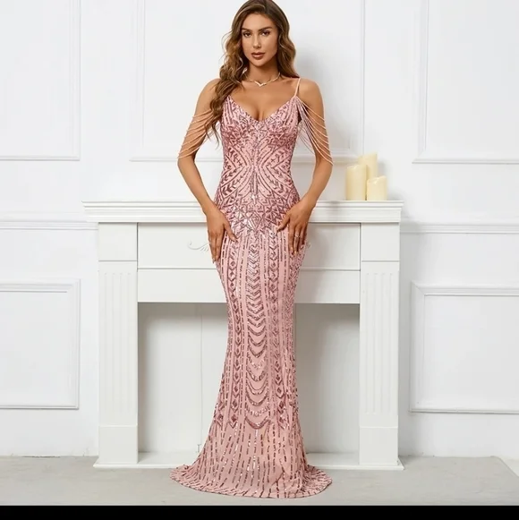 Pink, Cami, Backless, Fringe Sleeves, Contrast Sequined Mermaid Gown - Picture 5 of 13